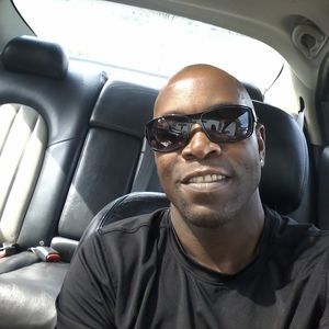 Meet your Posher, Dennis